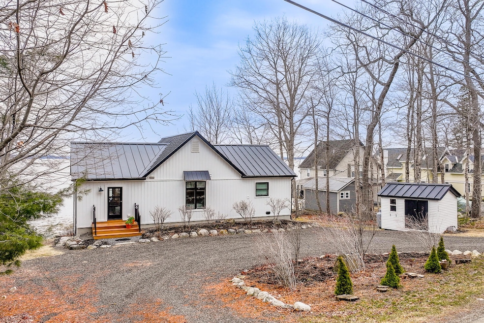 774 Shore Road Northport 42-(ZF-8230-137