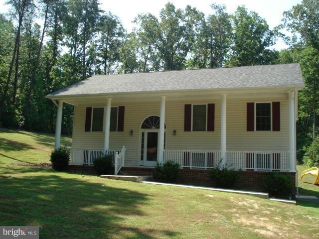 11488 Chile Ln, Ruther Glen, VA 22546 - photo 1