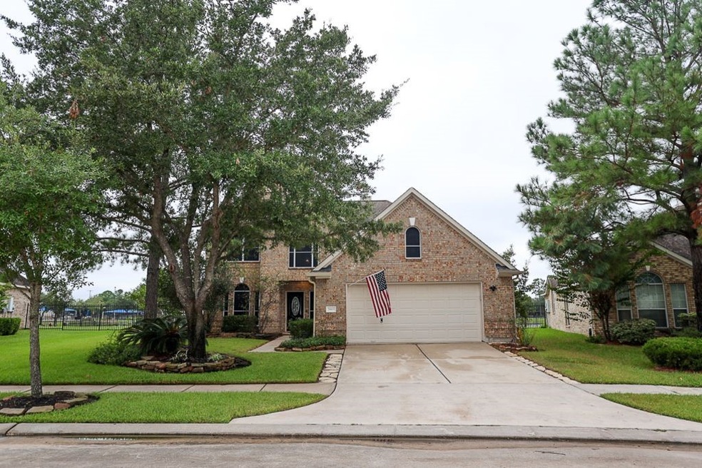 29815 S Legends Chase Cir, Spring, TX 77386 - photo 1