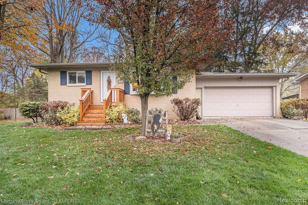 Welcome to 4280 Woodstock Road!