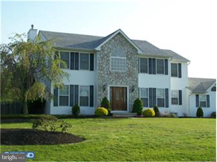 106 Benito Dr, Swedesboro, NJ 08085 - photo 1