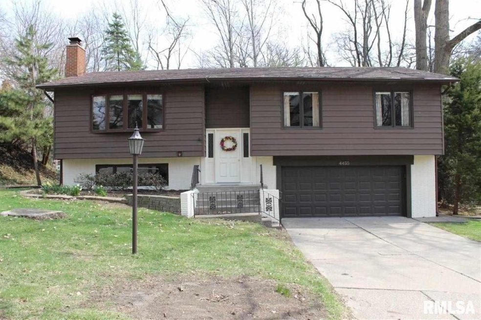 4455 Canterbury Ln, Davenport, IA 52806 - photo 1