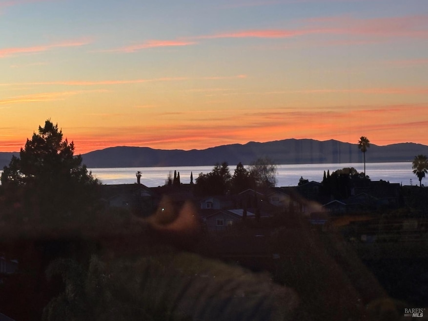 1119 Claeys Ct, Rodeo, CA 94572 - photo 1