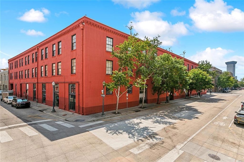 330 Julia St unit 321, New Orleans, LA 70130 - photo 1