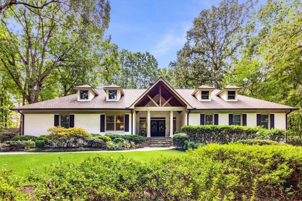 850 Jones Rd, Roswell, GA 30075 - photo 1