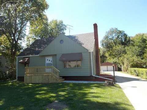 2165 Disch St, Flushing, MI 48433 - photo 1