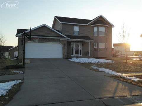 1037 Sturbridge Ln, Davison, MI 48423 - photo 1