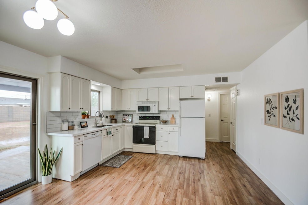 KITCHEN 6
