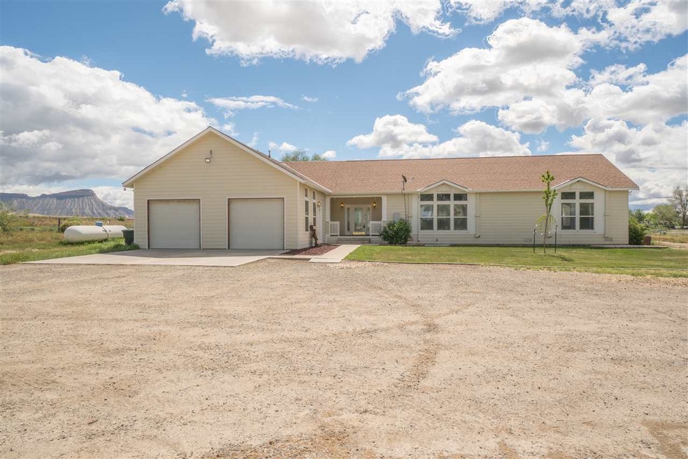 704 30 Rd, Grand Junction, CO 81504 - photo 1