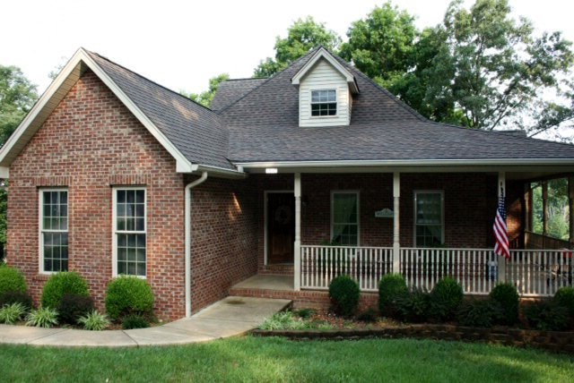 1547 N Plantation Dr, Cookeville, TN 38506 - photo 1