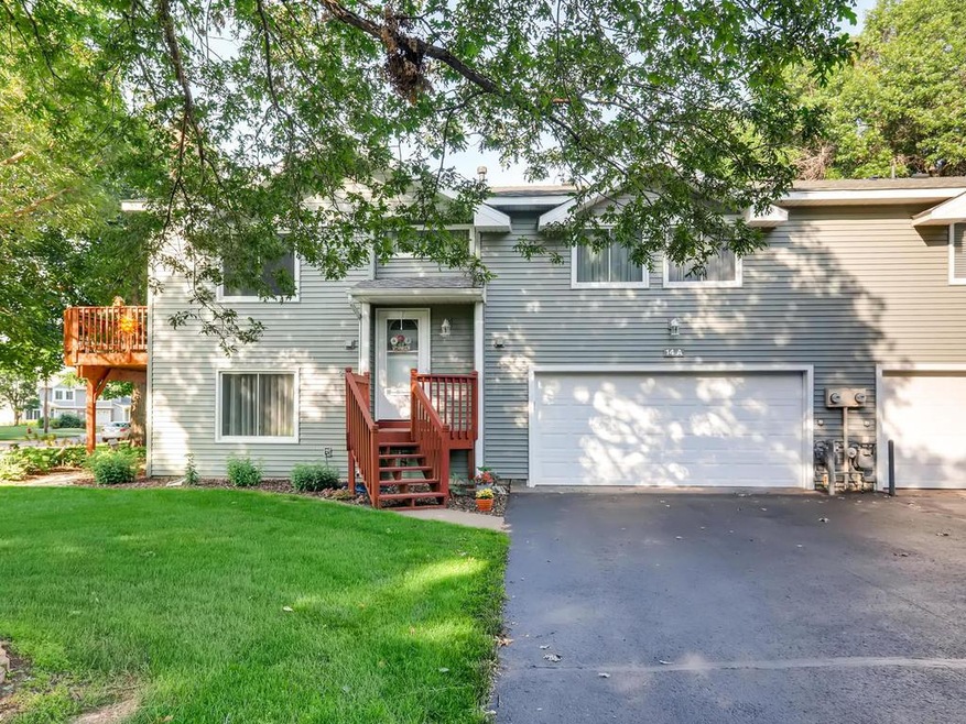 Welcome to 14A Oak Leaf Ln in Circle Pines!  This 