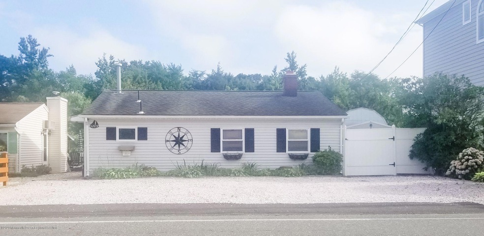 1209 Beach