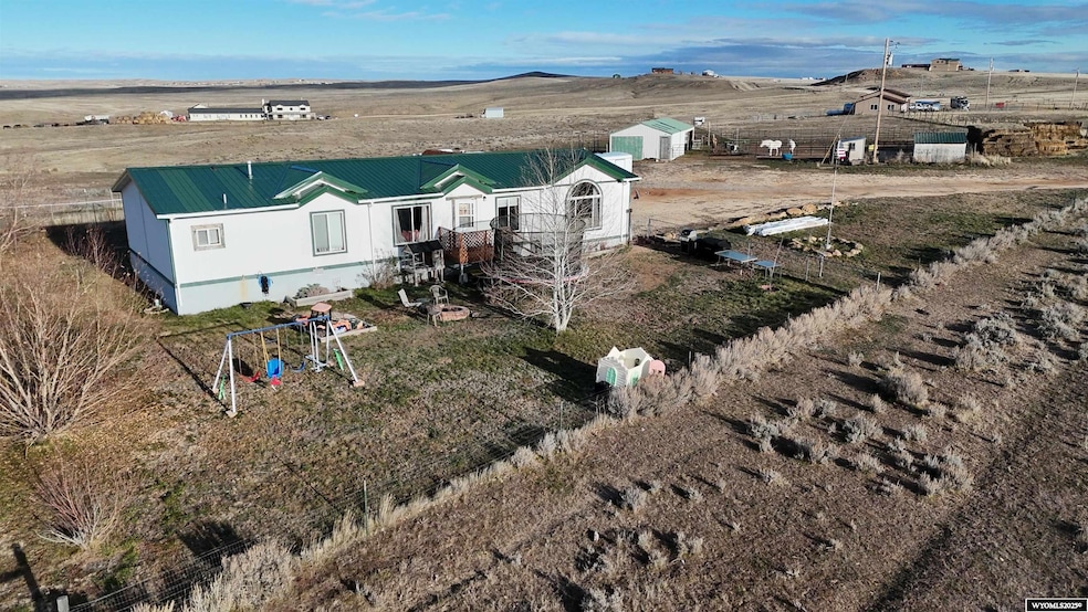 31 Windhil Rd, Douglas, WY 82633 - photo 1