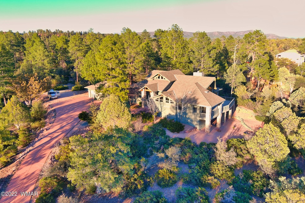 810 N Chaparral Pines Dr