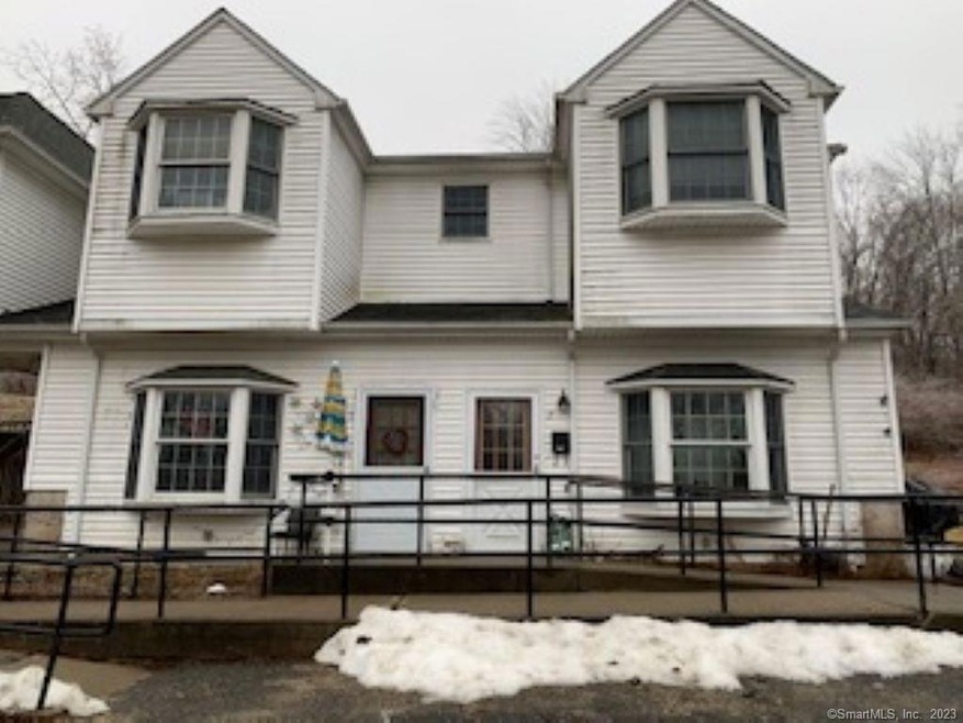 81 Hillside Ave unit 4, Plymouth, CT 06782 - photo 1