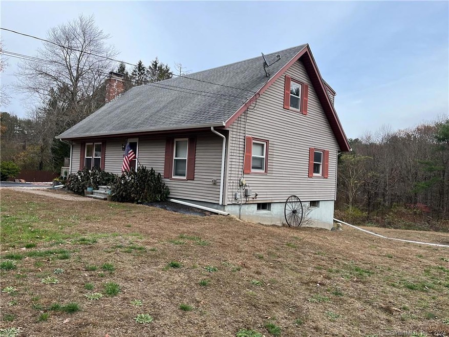 11 Valley Rd, North Grosvenordale, CT 06255 MLS 170624263