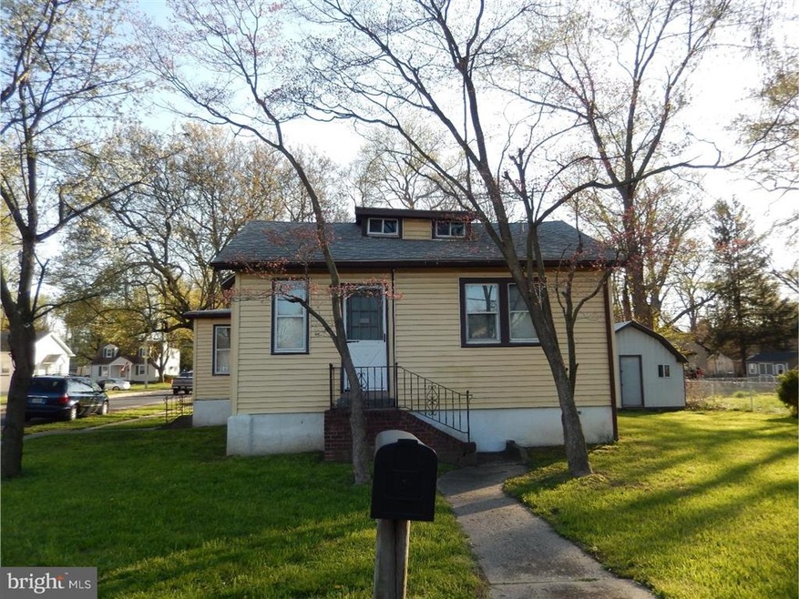 109 Castle Heights Ave, Pennsville, NJ 08070 - photo 1