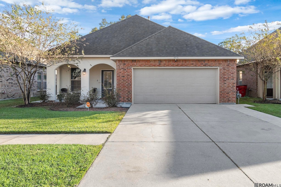Pending $257,000 • Co-Listing Agent