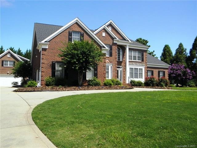 Full Brick with 2 Car Side Entry Garage, and Detac