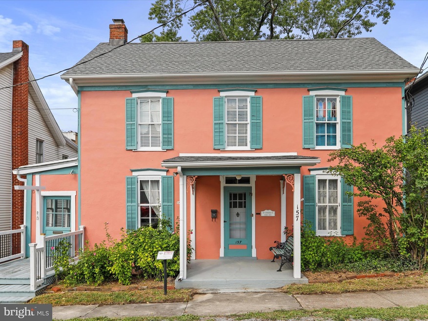 157 Congress St, Berkeley Springs, WV 25411 - photo 1