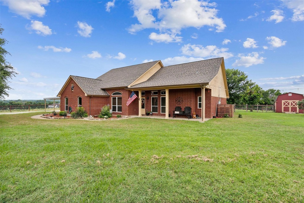 920 Dill Rd, Weatherford, TX 76085 - photo 1