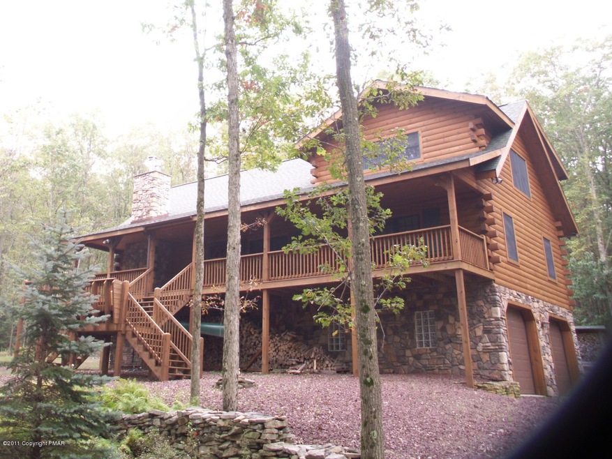 320 Mountain View Dr, Jim Thorpe, PA 18229 - photo 1