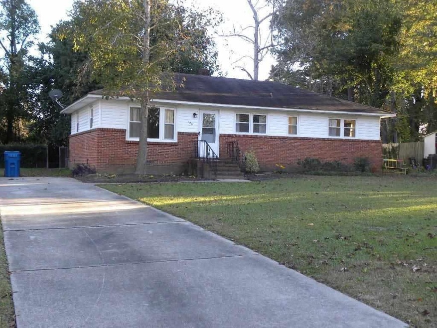 146 Cardinal Rd, Jacksonville, NC 28546 - photo 1