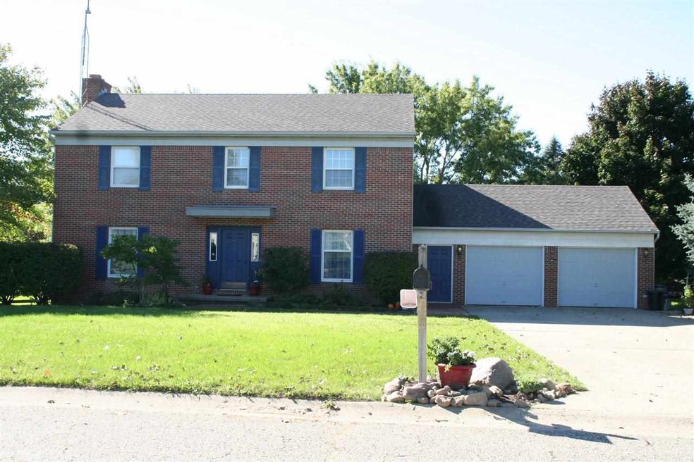 1151 Heatherwoode Rd, Flint, MI 48532 - photo 1