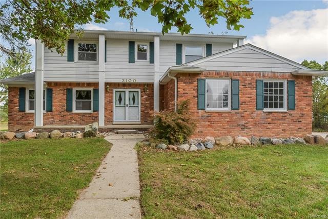 3100 Byron Road, Howell Township