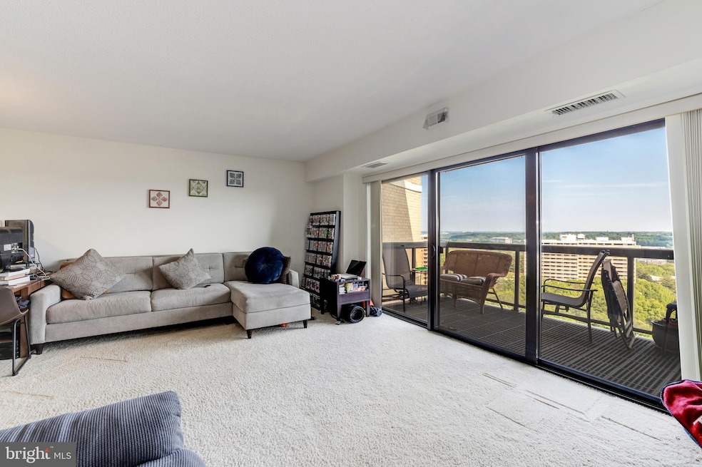 203 Yoakum Pkwy unit 1716, Alexandria, VA 22304 - photo 1