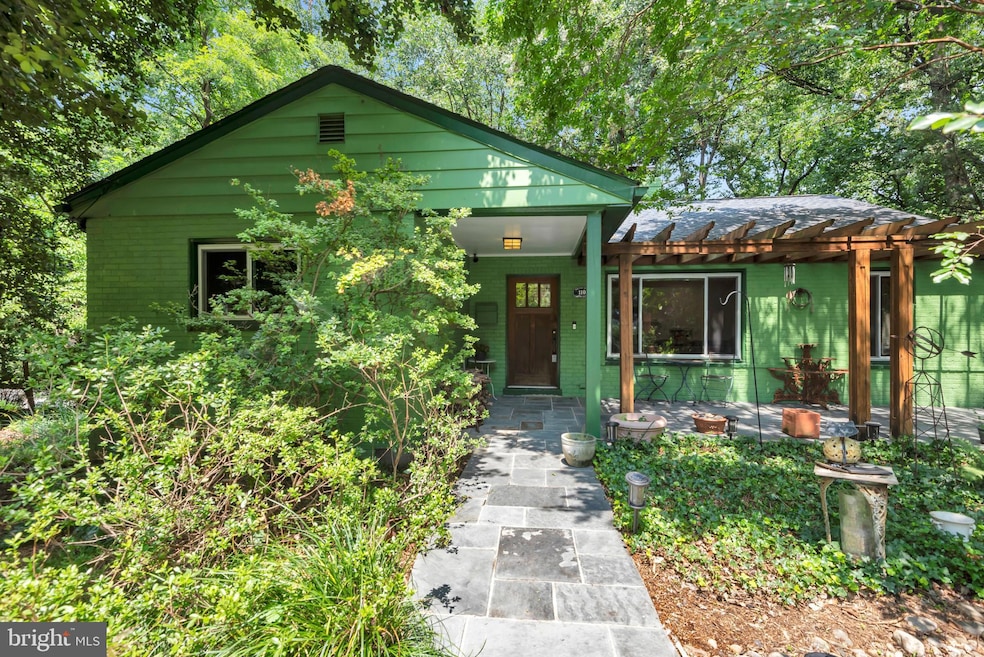 Sold $835,000 • Co-Listing Agent