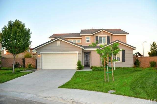 Front of Home, on Cul-de-Sac