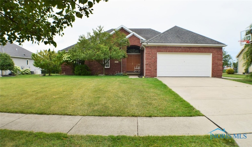 807 Challenger Memorial Dr, Woodville, OH 43469 - photo 1