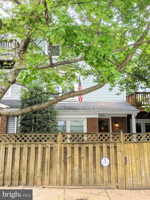 Sold $300,000 • Co-Listing Agent