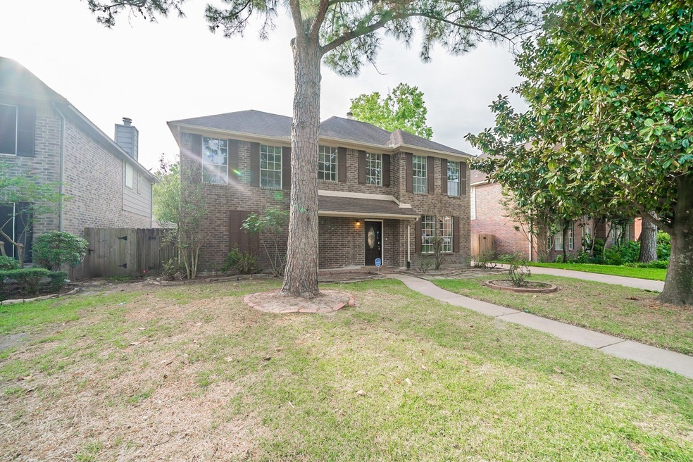7907 Millbrook Dr, Houston, TX 77095 - photo 1