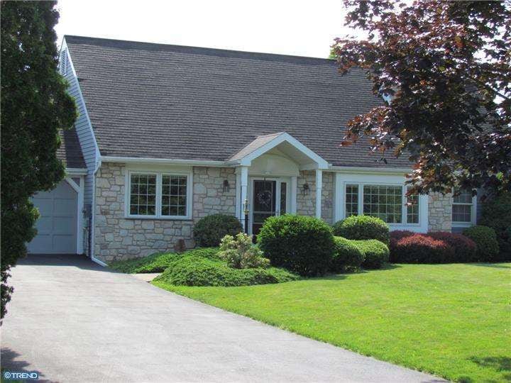 4 Hillendale Rd, Perkasie, PA 18944 - photo 1