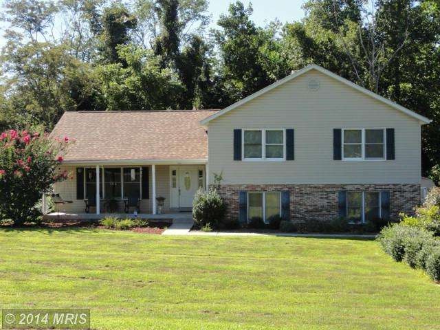 1640 Heather Ln, Huntingtown, MD 20639 - photo 1