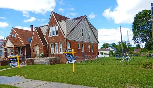 2 FAMILY BRICK HOME ON A LARGE 60X128 DOUBLE LOT