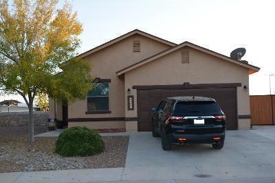 14184 Desert Sky Dr, Horizon City, TX 79928 - photo 1