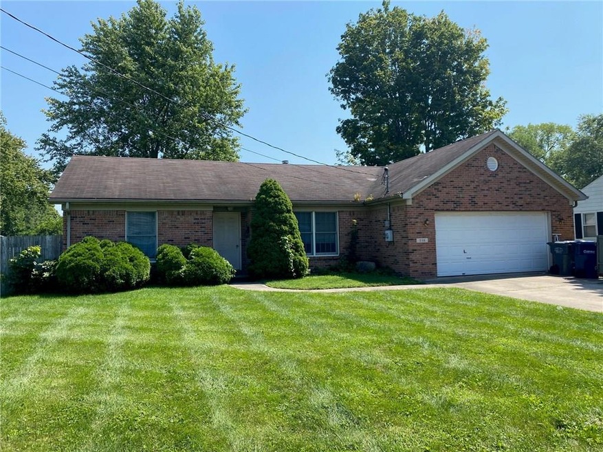 538 Woodlawn Dr, Anderson, IN 46012 - photo 1