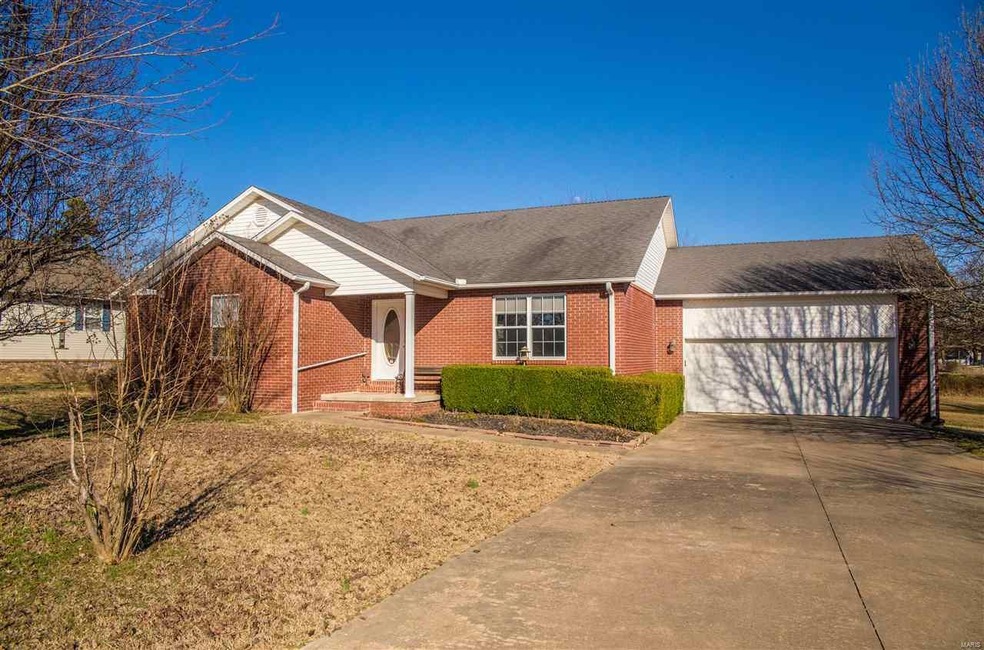 2330 Willow Brook Ln, Poplar Bluff, MO 63901 - photo 1