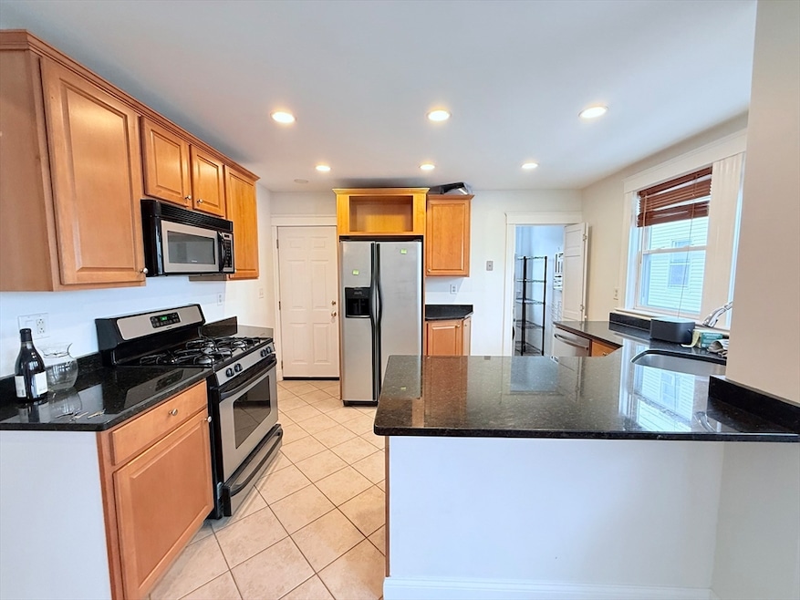 2A Victoria St unit 2, Dorchester, MA 02125 - photo 1