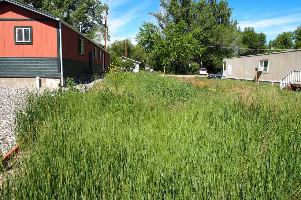 Lot 4