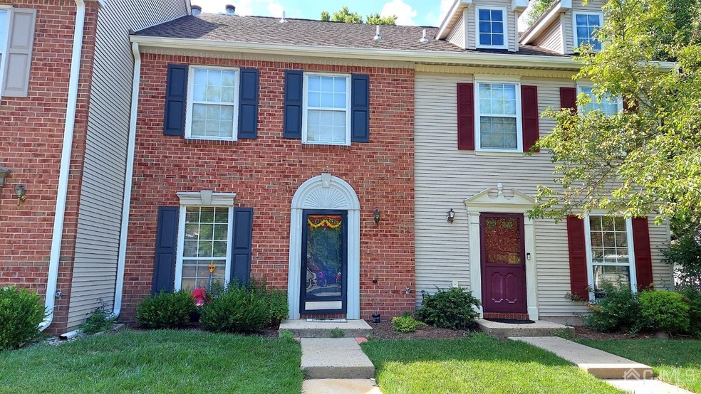 9 Chelsea Ct, Franklin Park, NJ 08823 - photo 1