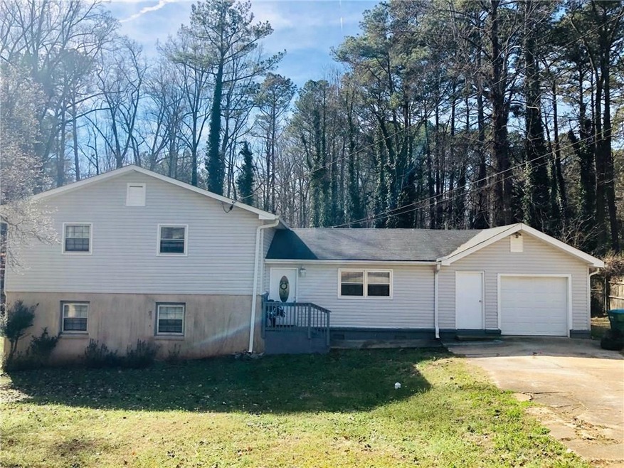 3153 Deshong Dr, Stone Mountain, GA 30087 - photo 1