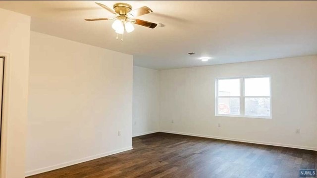 408 New Jersey 17 unit 2, Carlstadt, NJ 07072 - photo 1