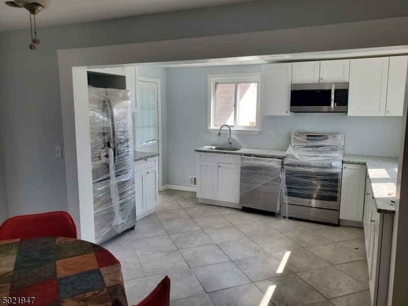 47 W 19th St, Linden, NJ 07036 - photo 1