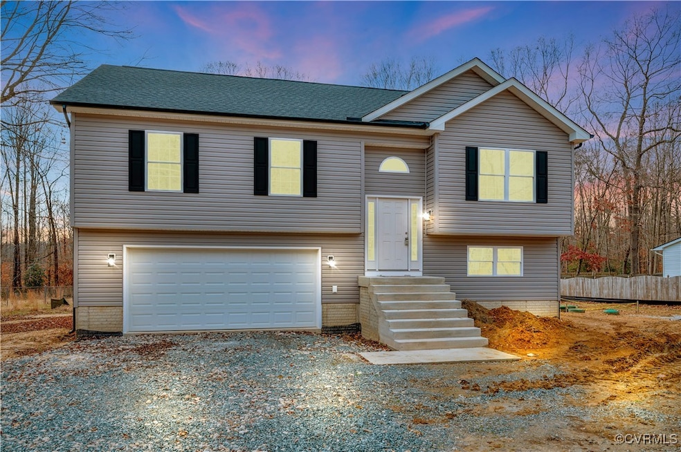 Similar to photo. Photo is of a previous build.