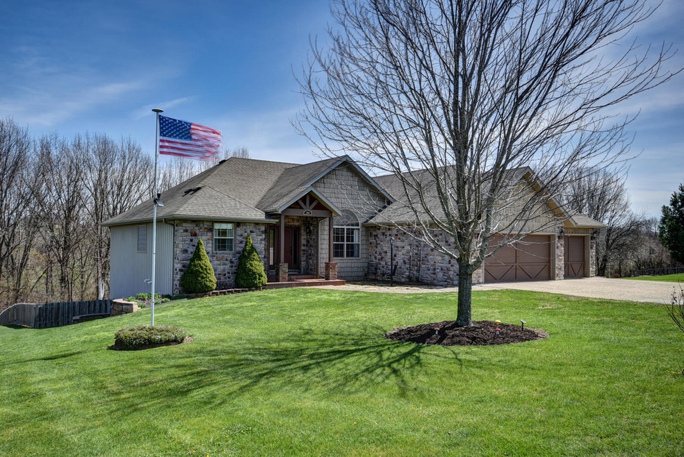 1689 S Songbird Cir, Nixa, MO 65714 - photo 1