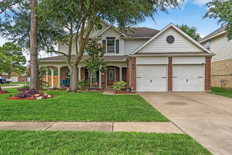 8903 Path Green Dr, Houston, TX 77095 - photo 1